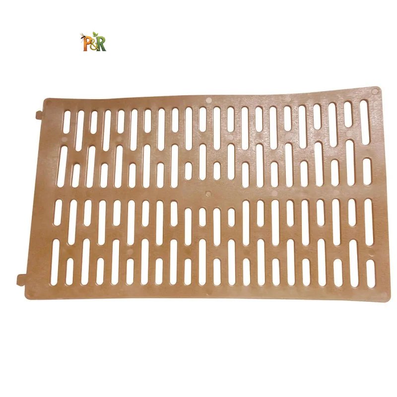 Plastová ochrana kmene stromu proti okusu a sekačkám (34,5 x 19,5 cm)